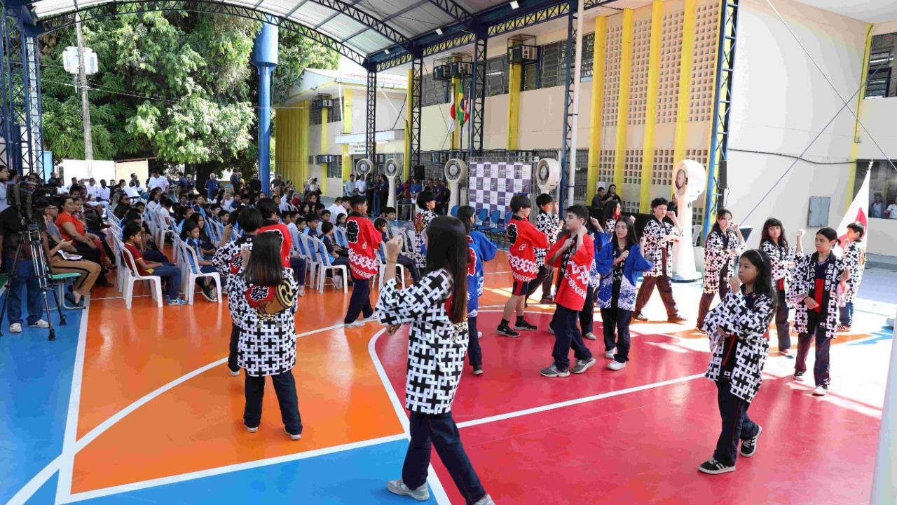Projeto promove dança, música e artes visuais para alunos da educação especial em Manaus