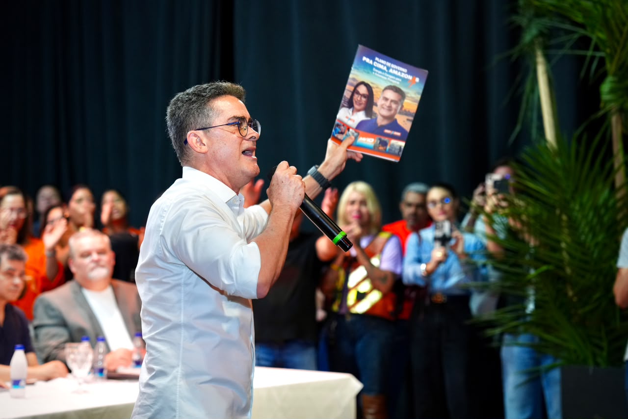 David Almeida lança plano de governo com obras viárias e recuperação de rodovias no AM David Almeida lança plano de governo com obras viárias e recuperação de rodovias no AM