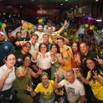 Maria do Carmo reúne apoiadores e defende mudança política durante ato em Manaus