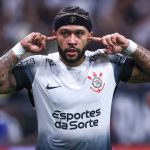 Memphis fica! Corinthians surpreende e confirma renovação do camisa 10 até 2028