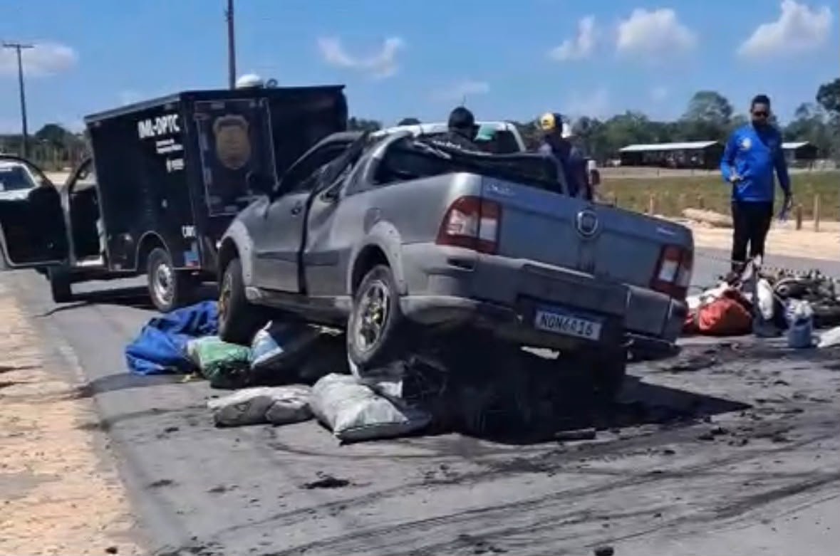 Motociclista morre após colisão com picape na AM-010, em Rio Preto da Eva
