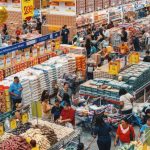 Assaí bate recorde de clientes e amplia negócios com farmácias e vendas online