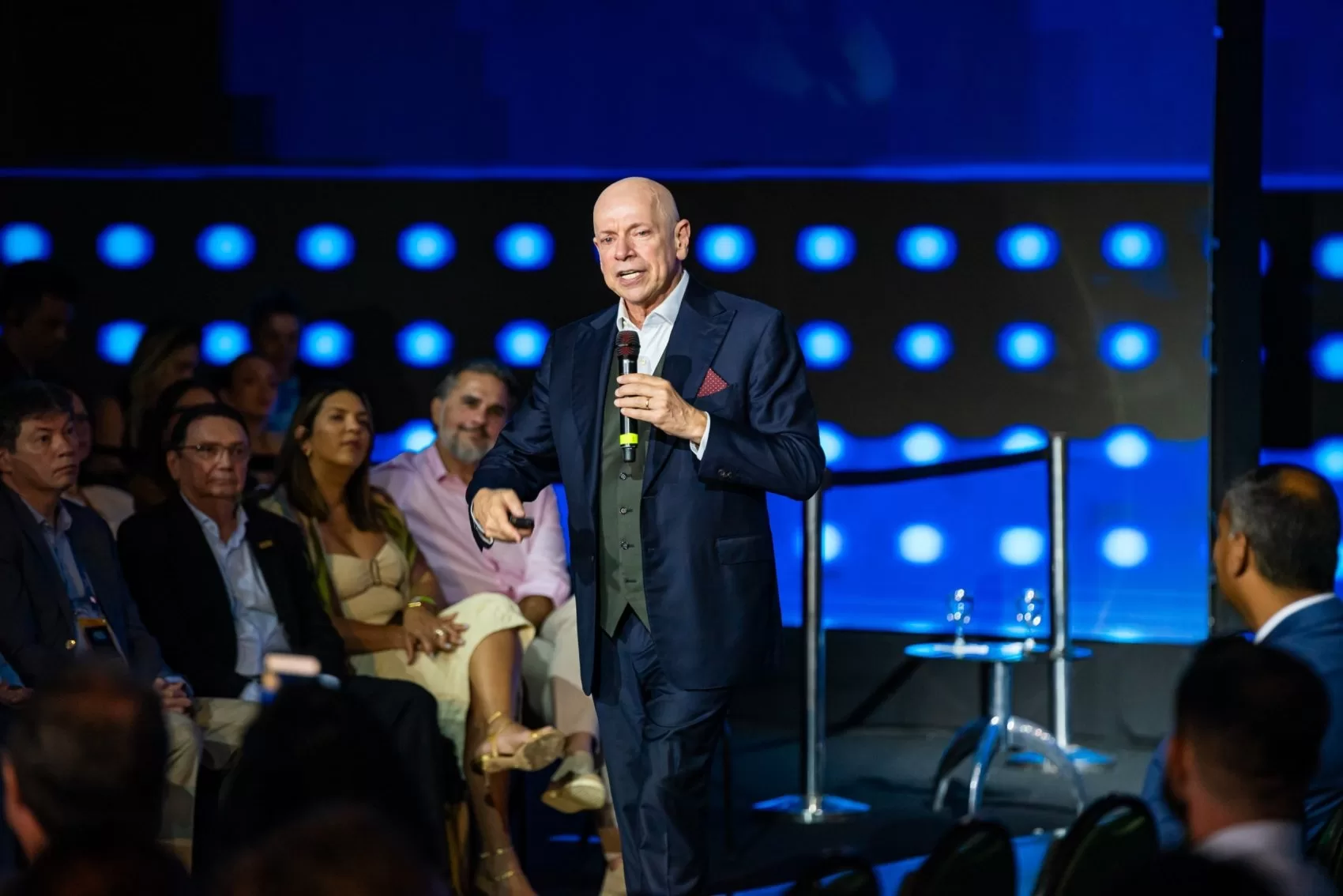 CENATEC traz Leandro Karnal e debate o futuro da Amazônia em Manaus
