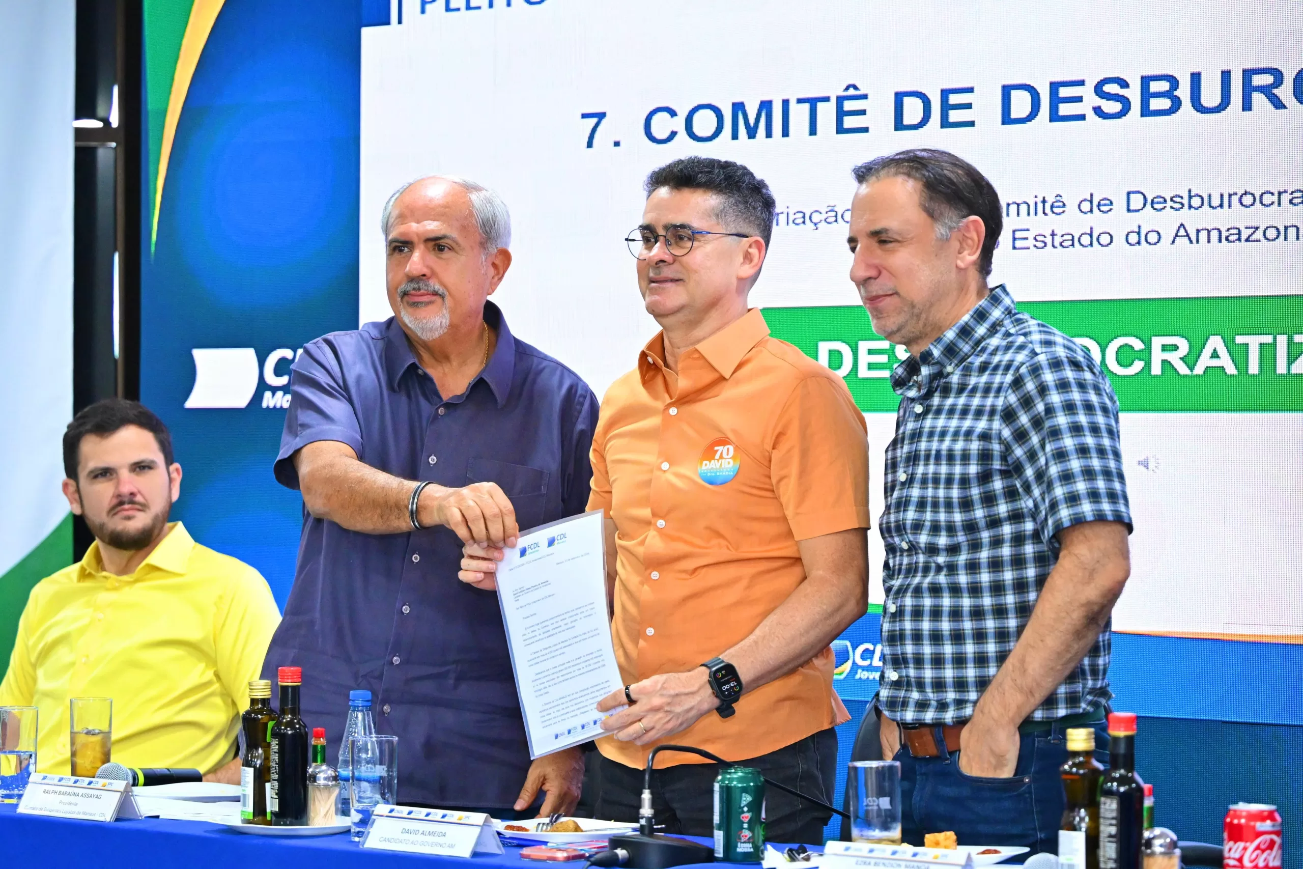 David assina carta-compromisso com setor lojista e propõe plano para desburocratizar o comércio