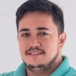 Vereador de Alvarães morre após lancha bater em banco de areia no Rio Solimões