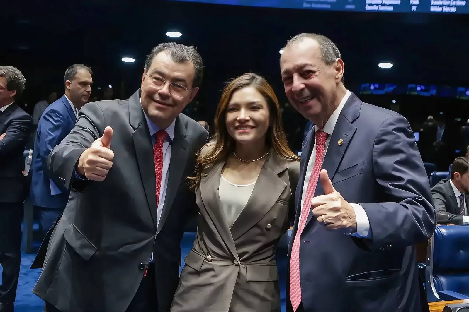 Única mulher eleita deputada federal pelo AM, Joana Darc acompanha votação da escala 6×1
