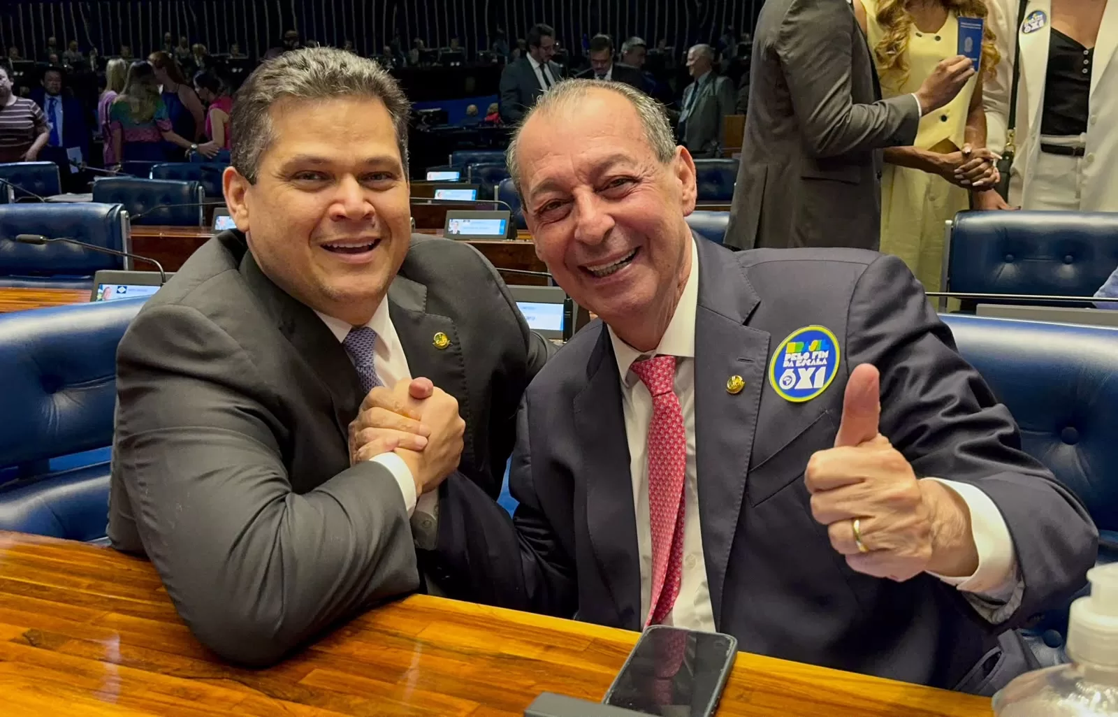 Alcolumbre vai promulgar fim da escala 6×1 nesta sexta-feira (16)