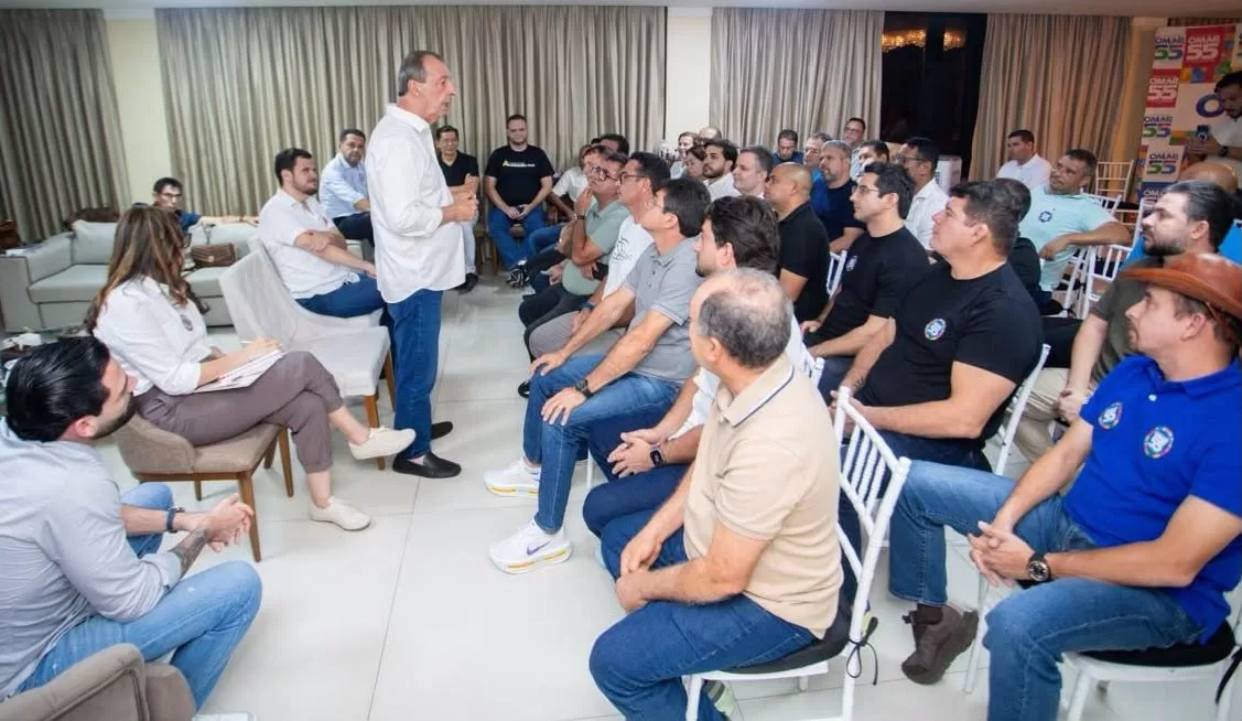 Omar amplia alianças no AM com apoio dos 62 prefeitos e de 37 vereadores de Manaus