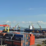 Manaus se reinventa como capital da logística nos 357 anos