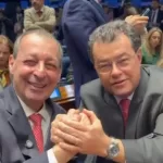 Omar Aziz e Eduardo Braga celebram fim da escala 6×1: ‘Dignidade e justiça ao trabalhador’