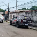 URGENTE: Pai faz filho refém dentro de casa em Manaus
